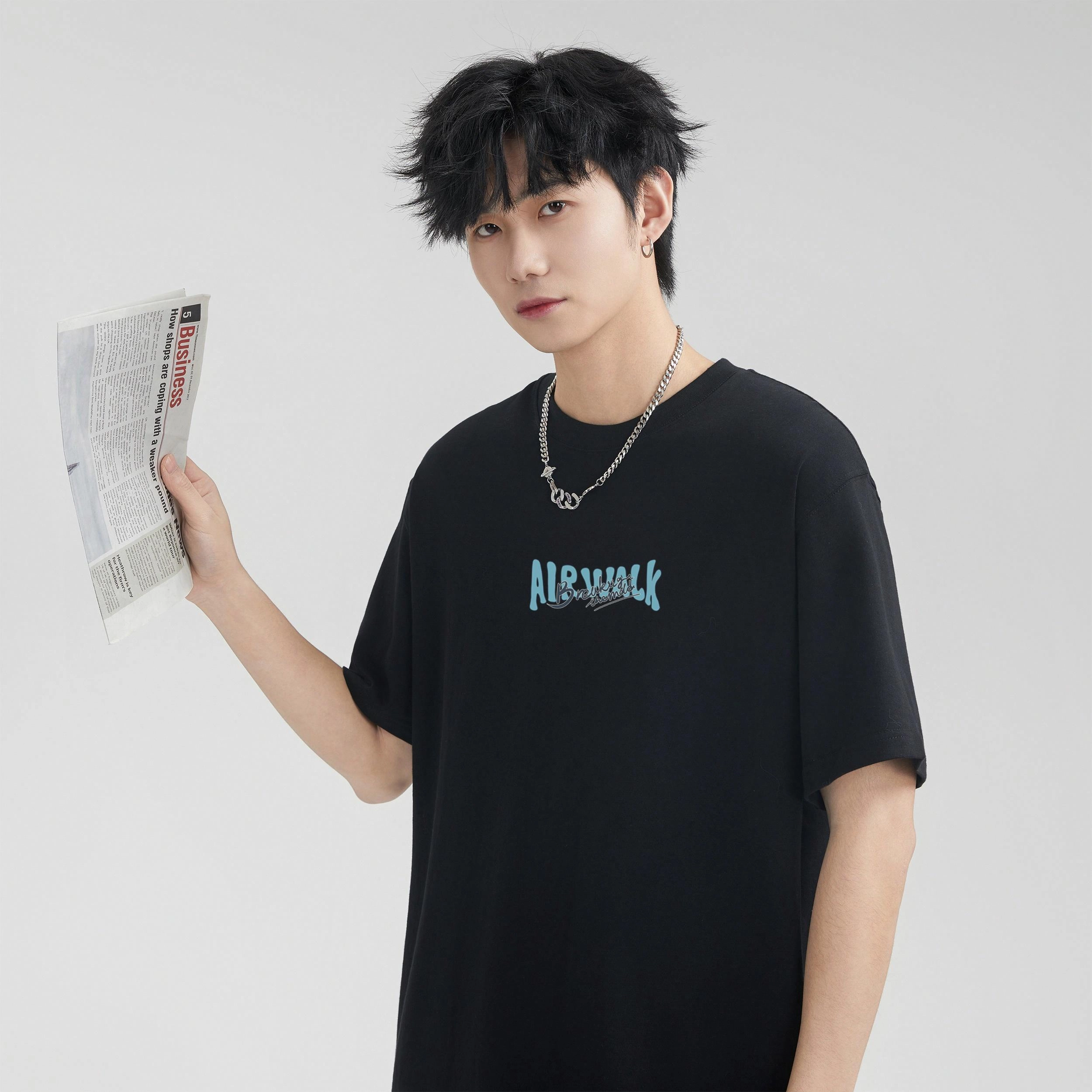 Airwalk T