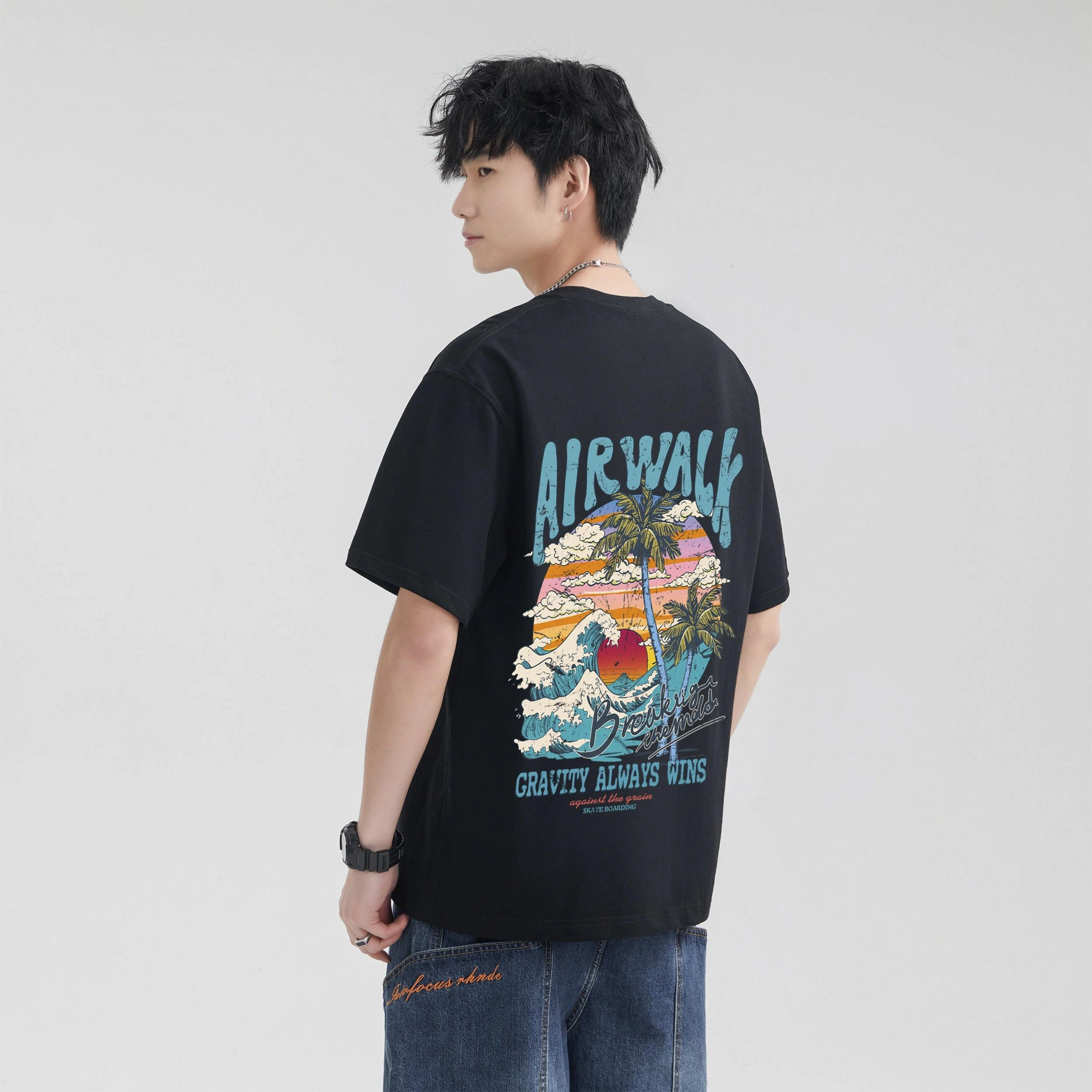Airwalk T