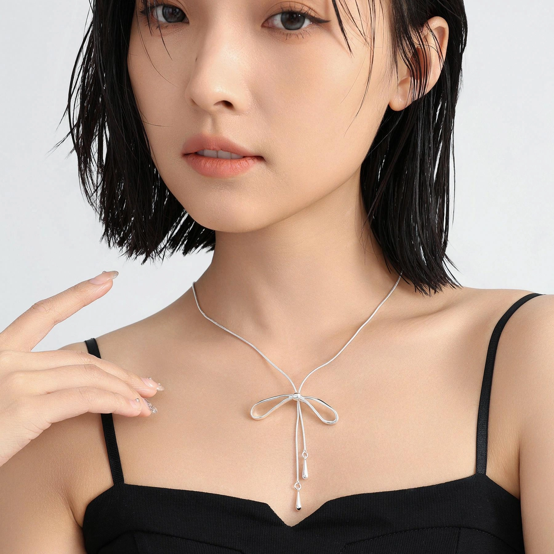 MISS XIA JWY
