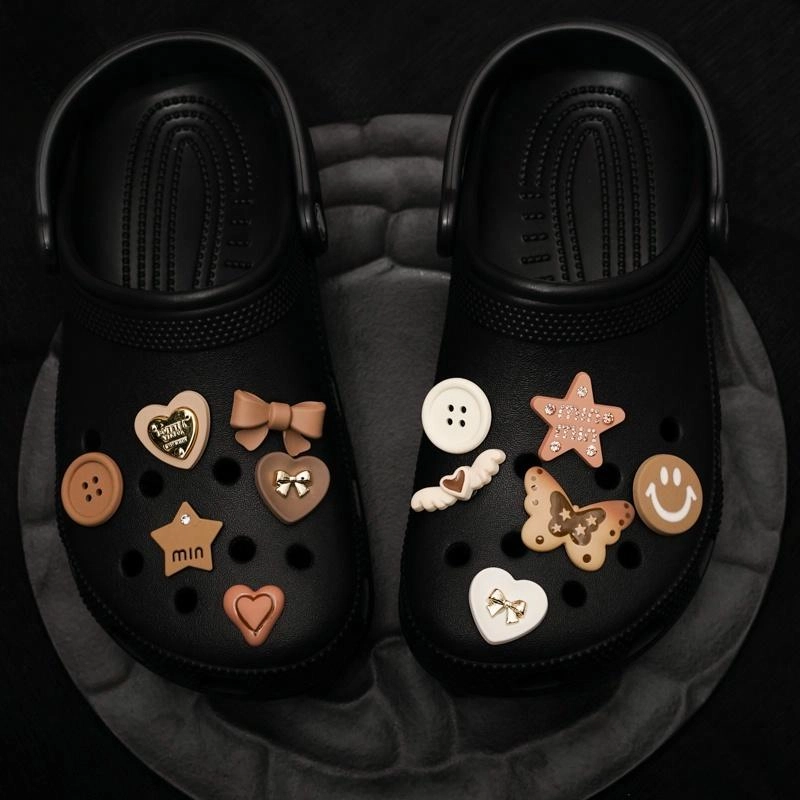 DIY12 crocs
