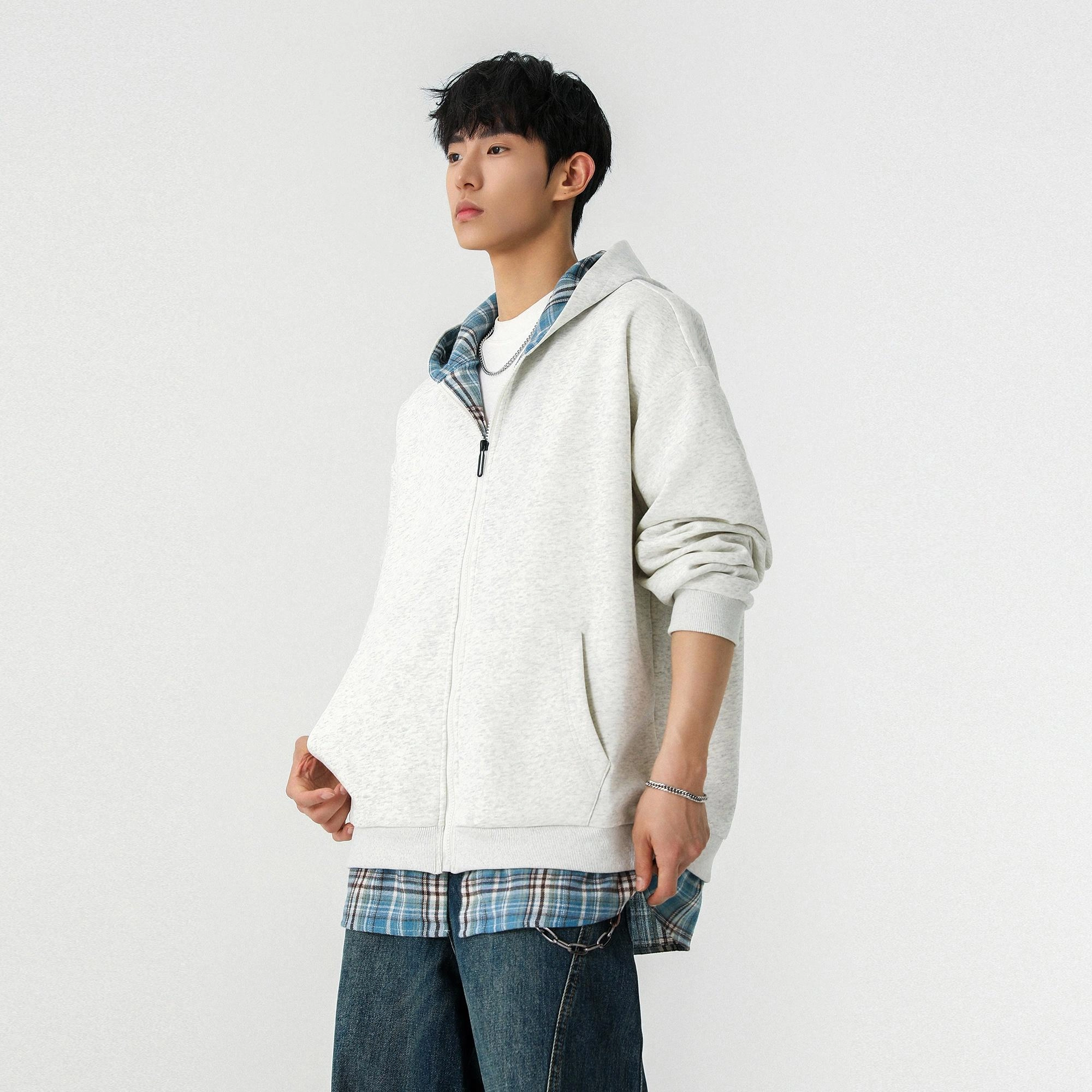 URBAN AUTHENTIC