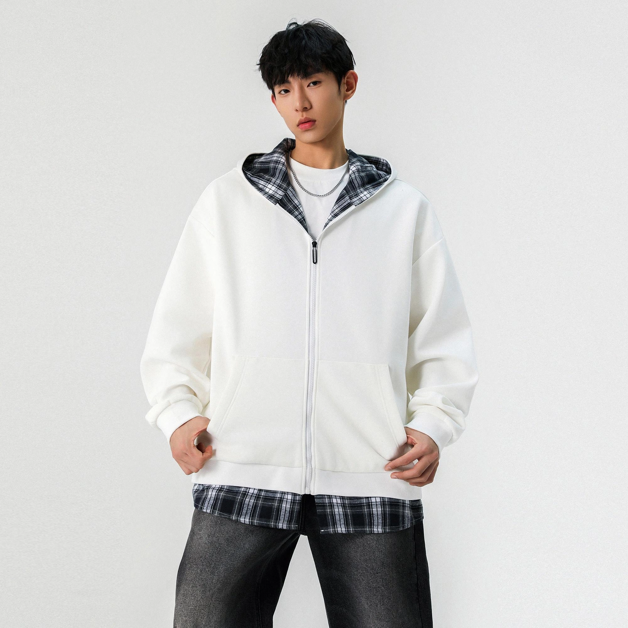 URBAN AUTHENTIC