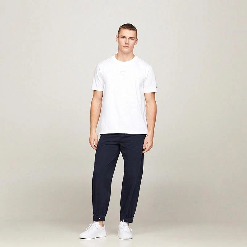 Tommy Hilfiger logoT