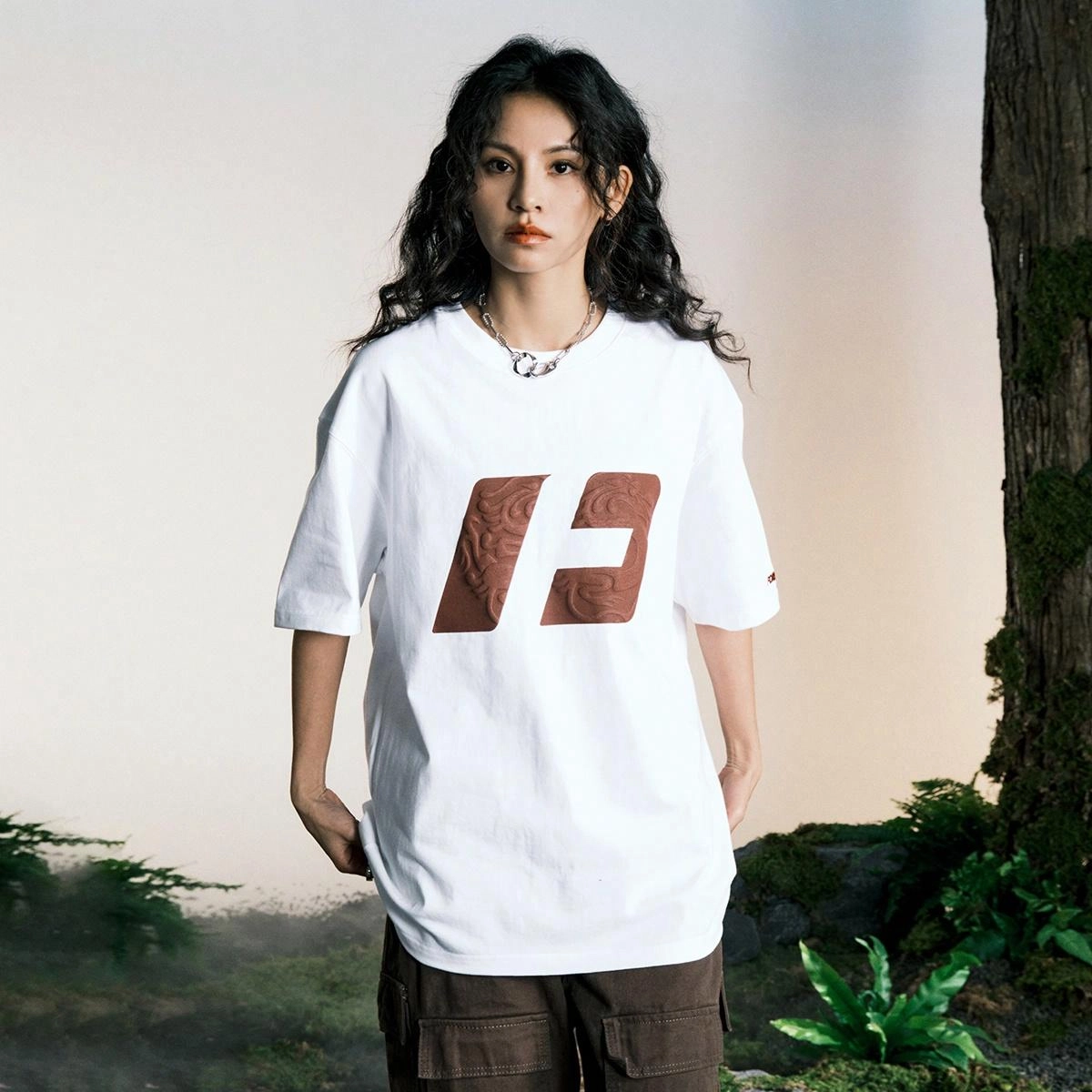 FORNINES T