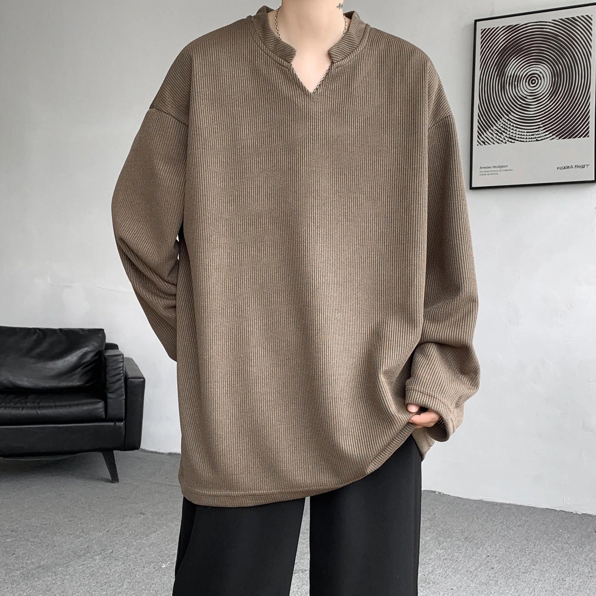 URBAN AUTHENTIC T