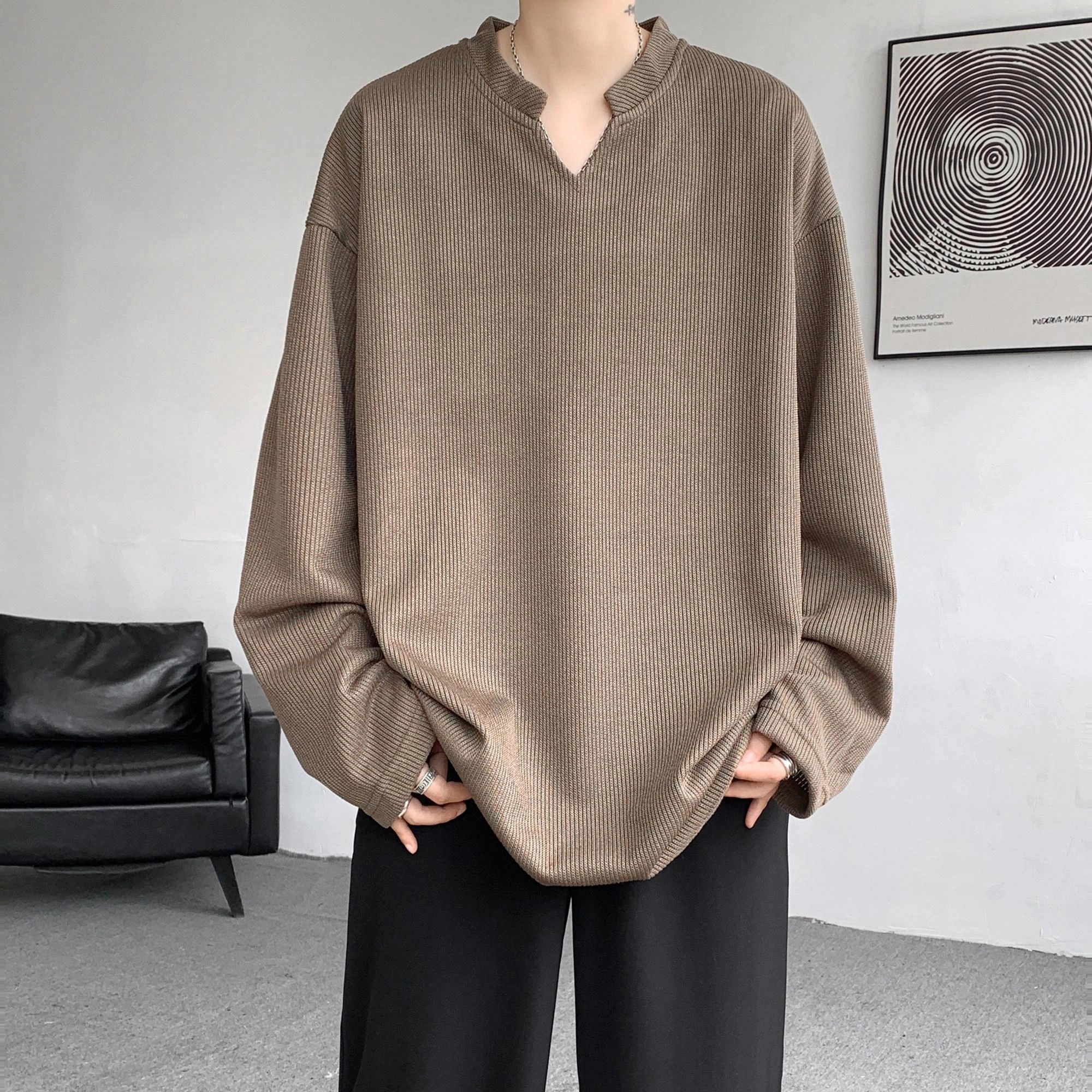 URBAN AUTHENTIC T