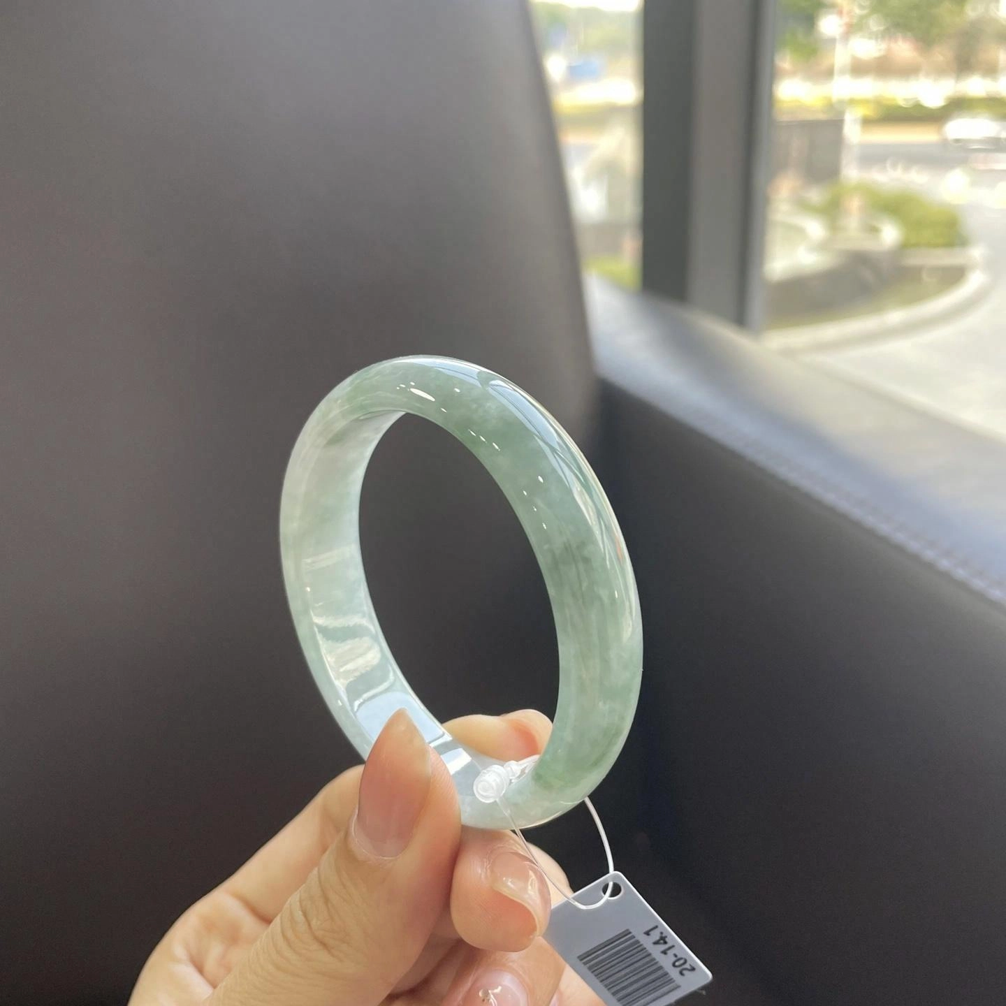 翠亨祥 糯绿飘花 优雅大气 糯种 翡翠手镯 女款