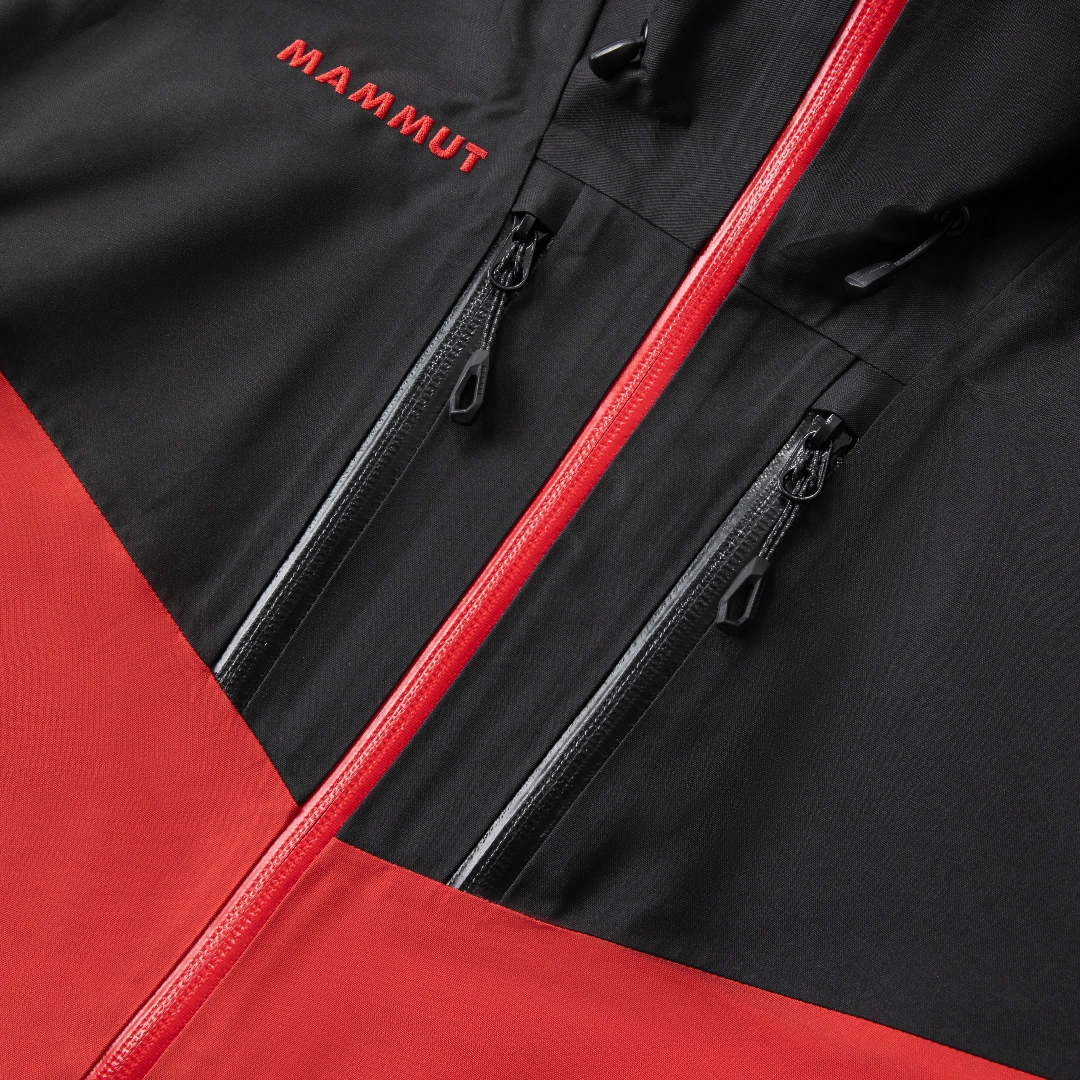 MAMMUT logo