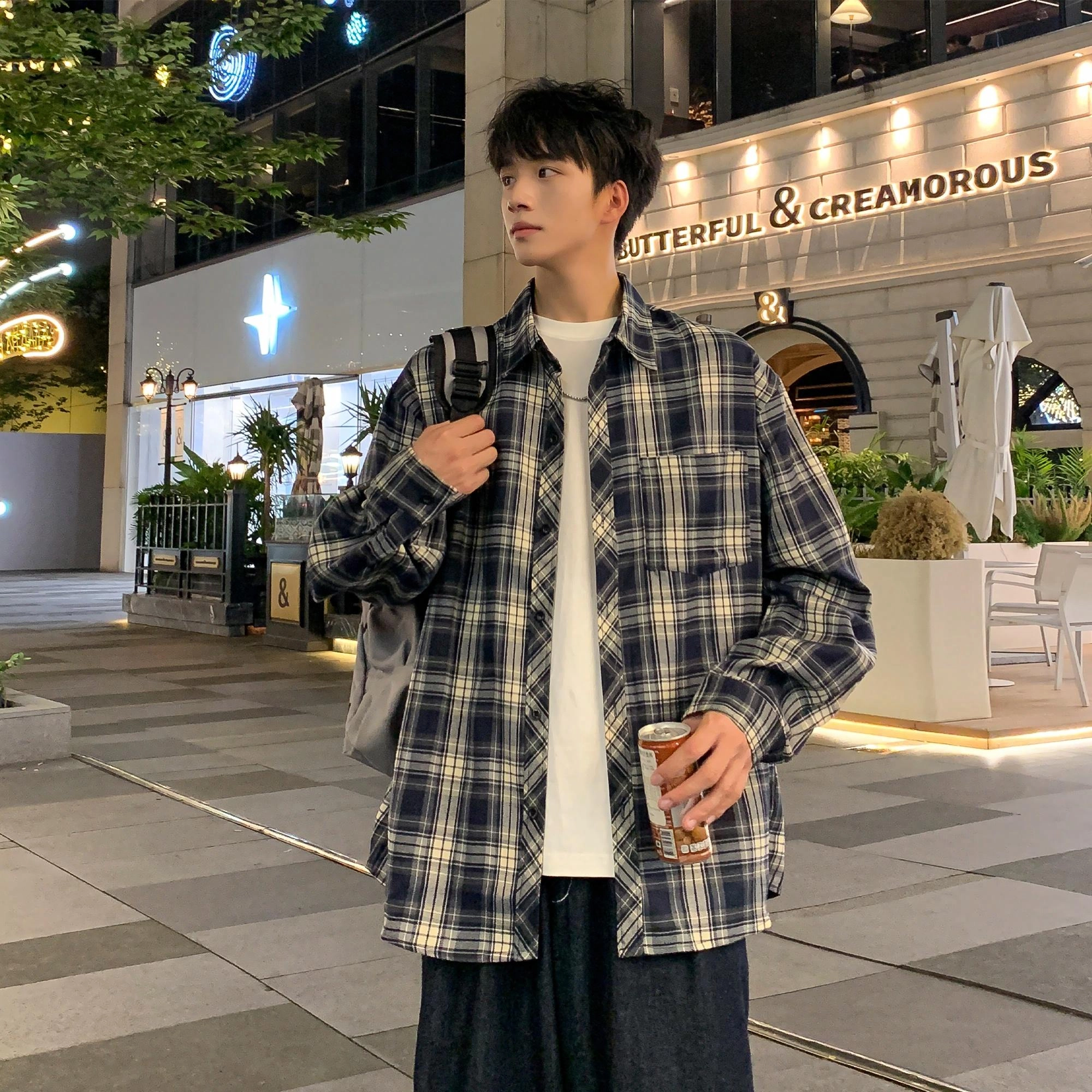 Fakeyoung