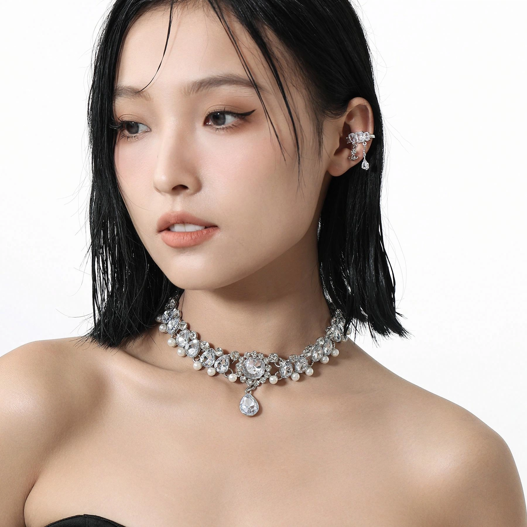 MISS XIA JWY