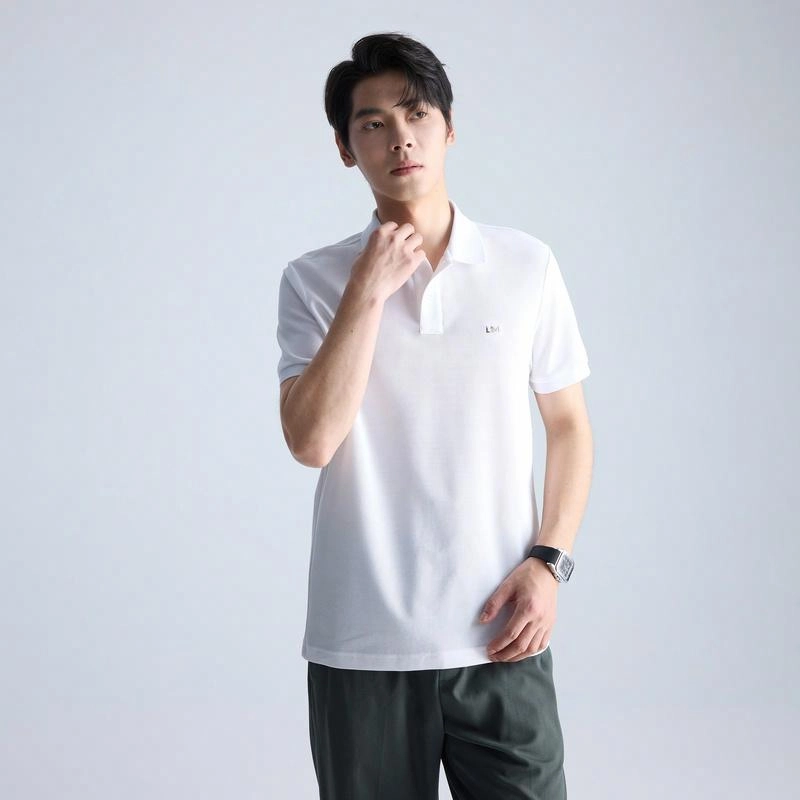LESS IS MORE LOGOPolo