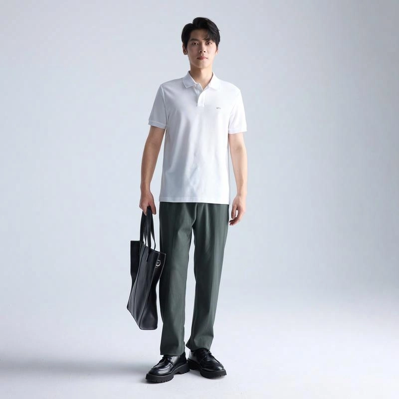 LESS IS MORE LOGOPolo