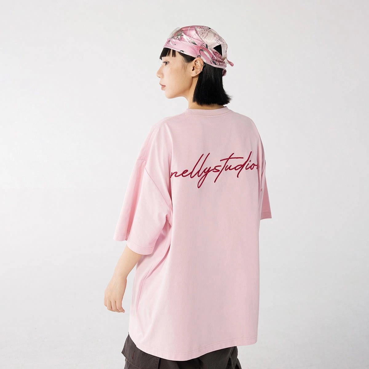 NELY T