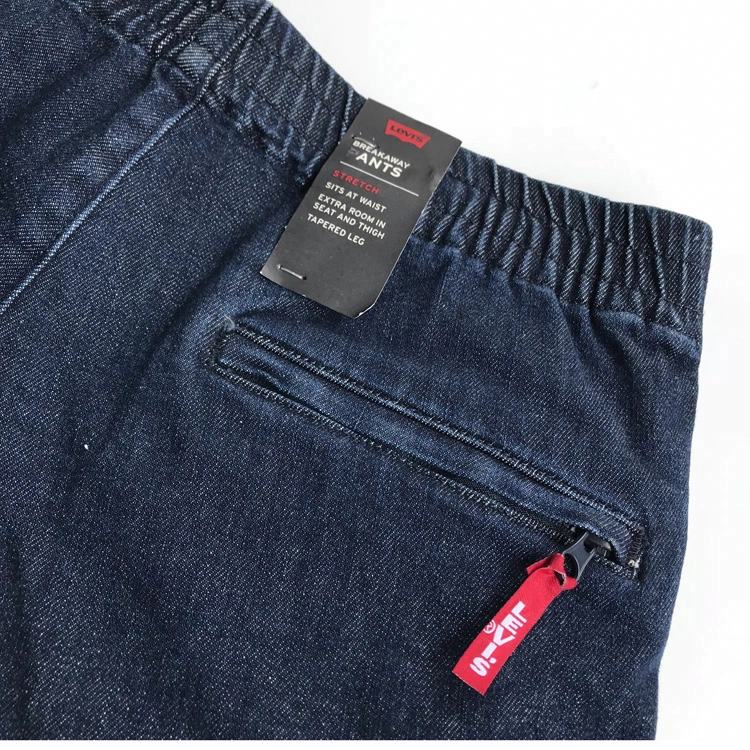 levis logo