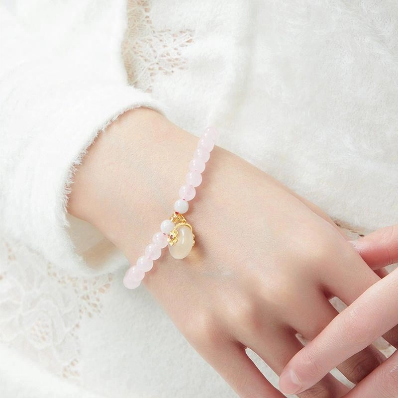 DAISY BEAUTY