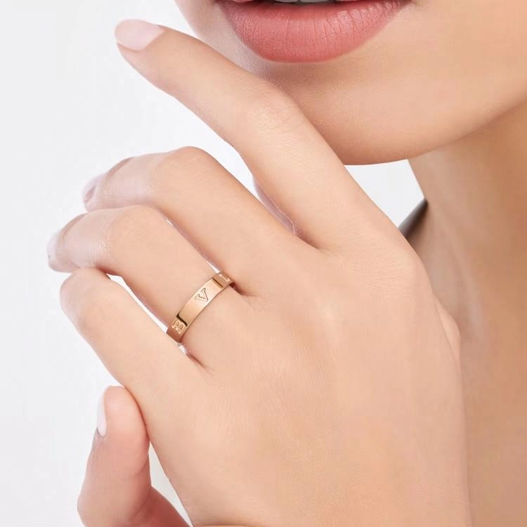 BVLGARI Logo