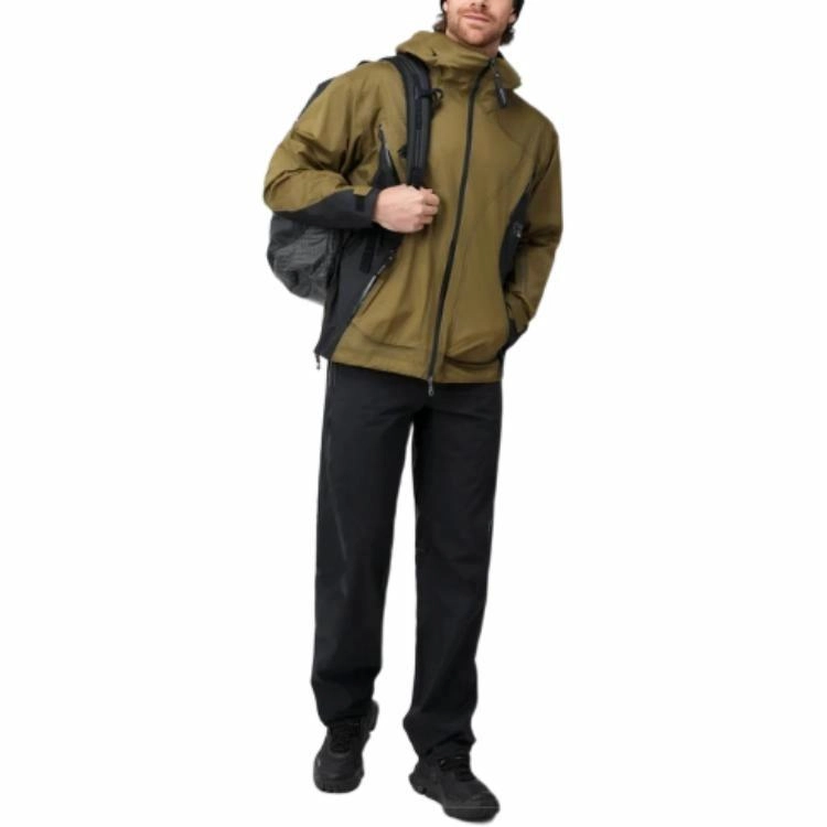 HELLY HANSEN