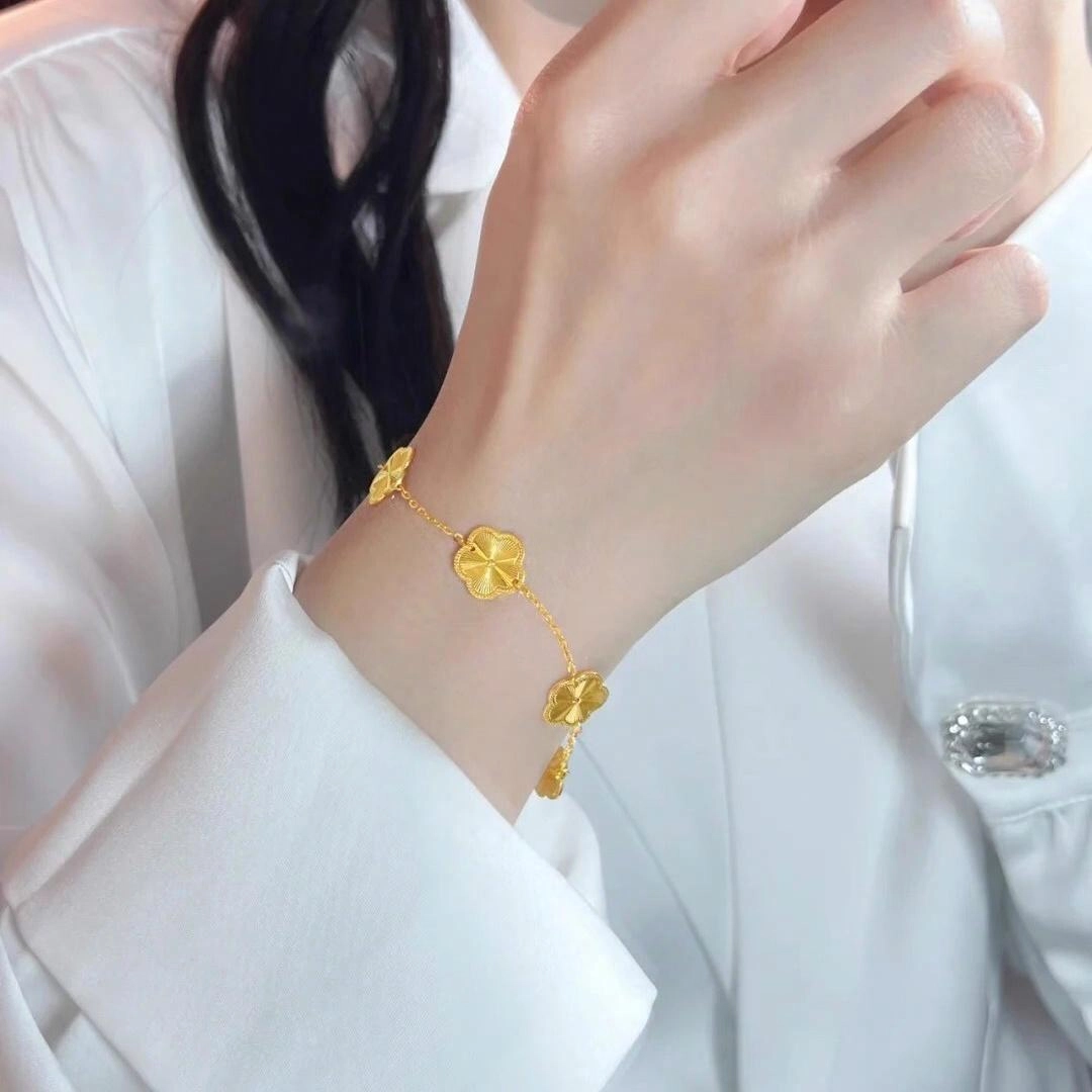 ins 18K