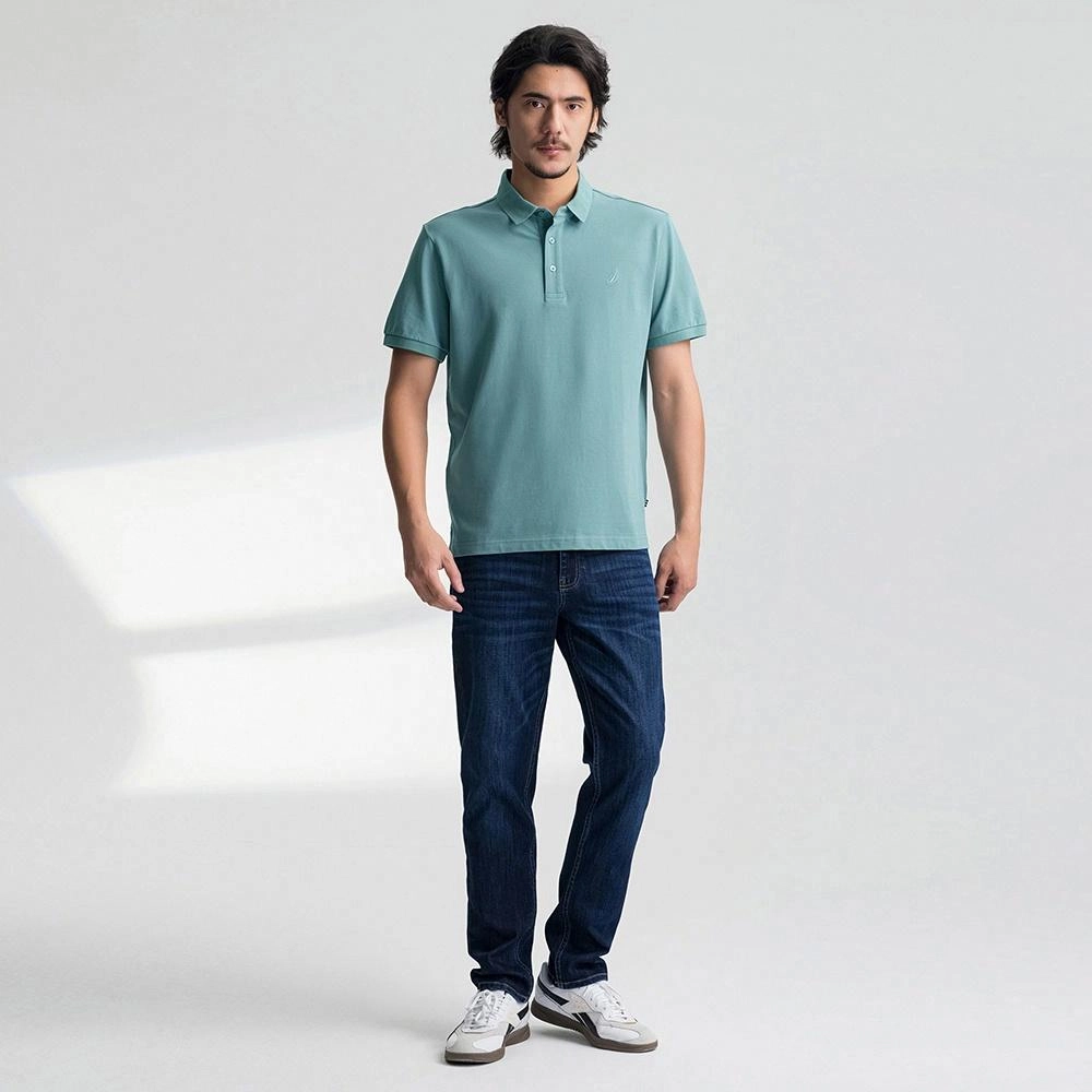 NAUTICA T