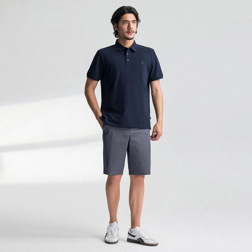 NAUTICA T