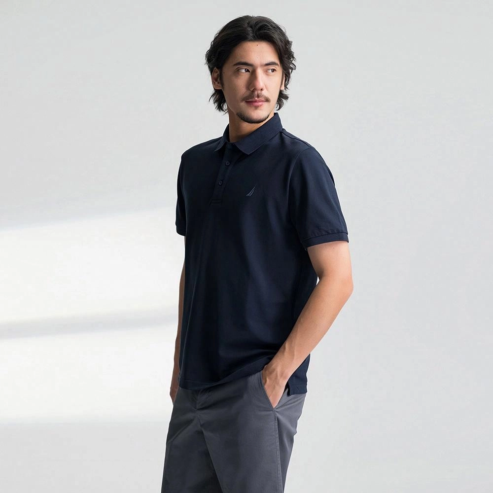 NAUTICA T