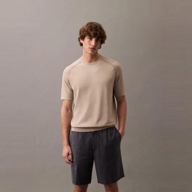 CALVIN KLEIN