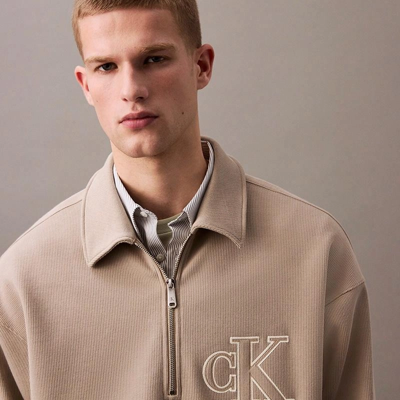 CALVIN KLEIN