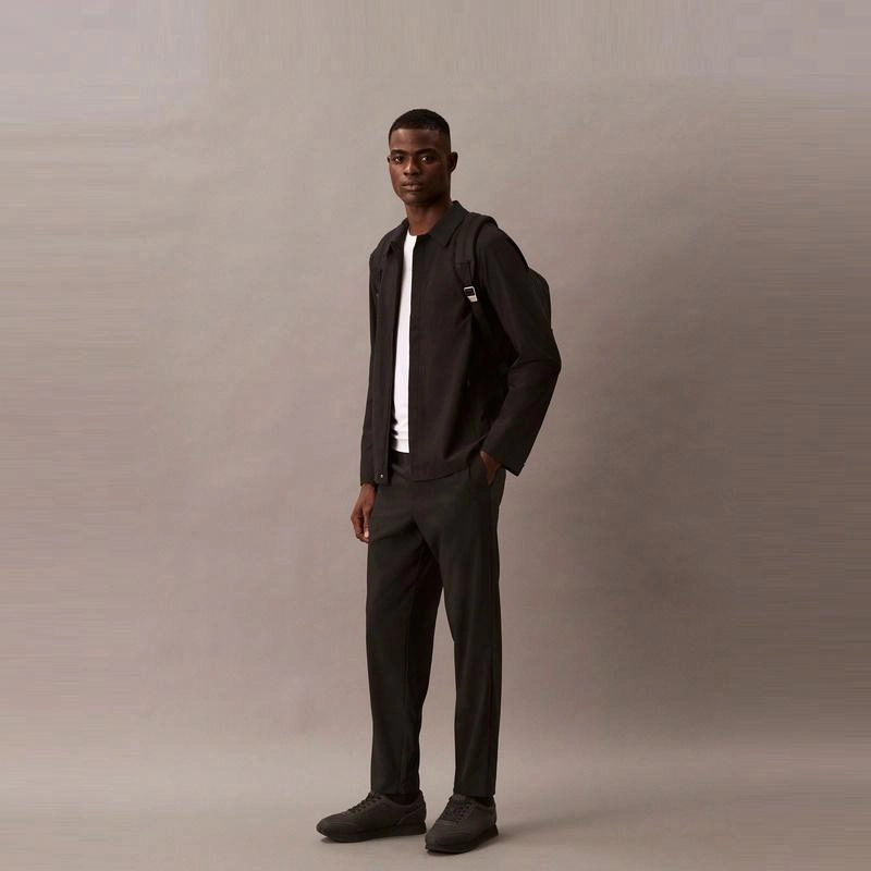 CALVIN KLEIN