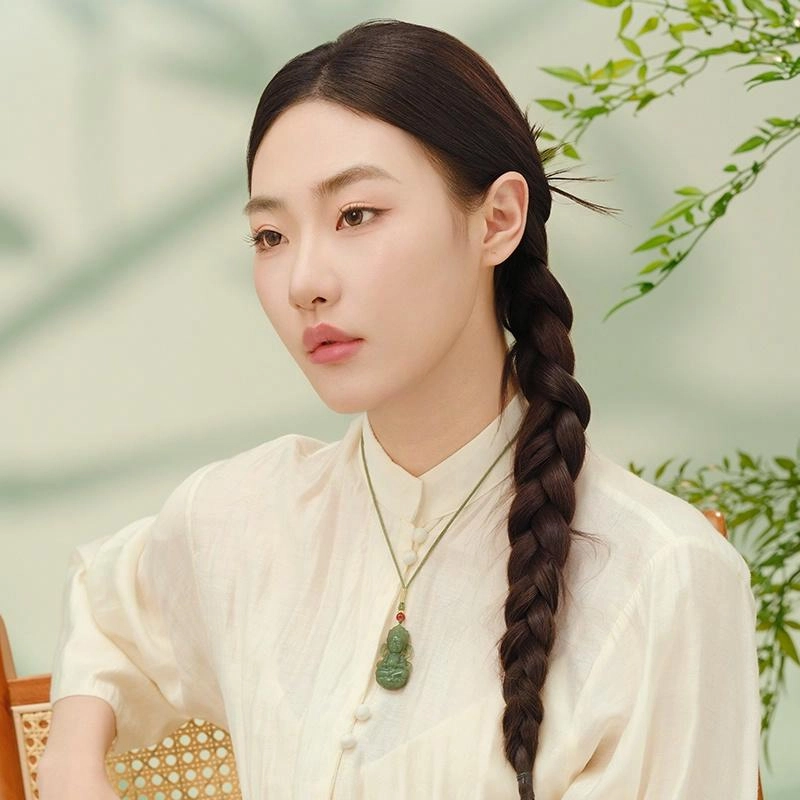中鑫珠宝 绿度母观音菠菜绿佛像挂坠天然玉石 和田玉吊坠 碧玉 男女同款情侣款