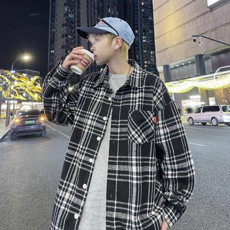Fakeyoung