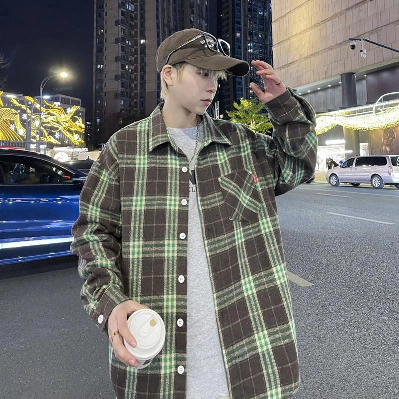 Fakeyoung