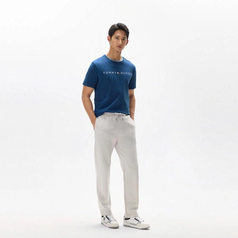 Tommy Hilfiger T