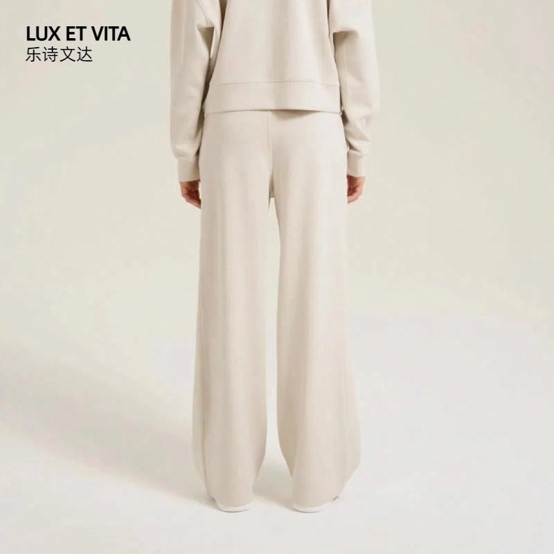 LUX ET VITA