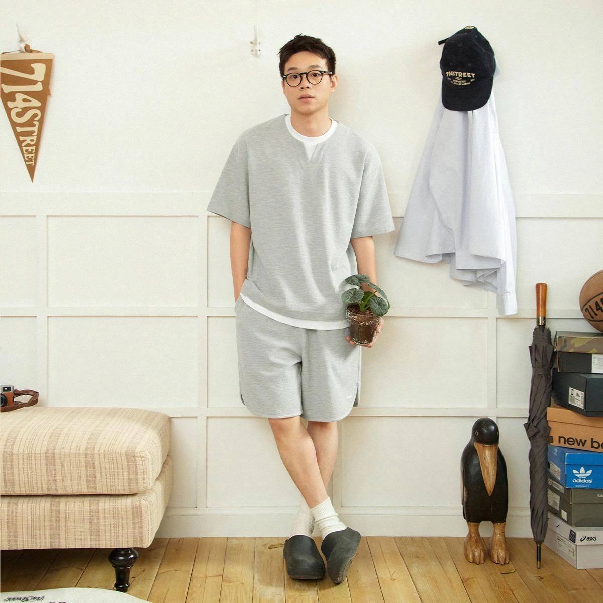 714STREET T