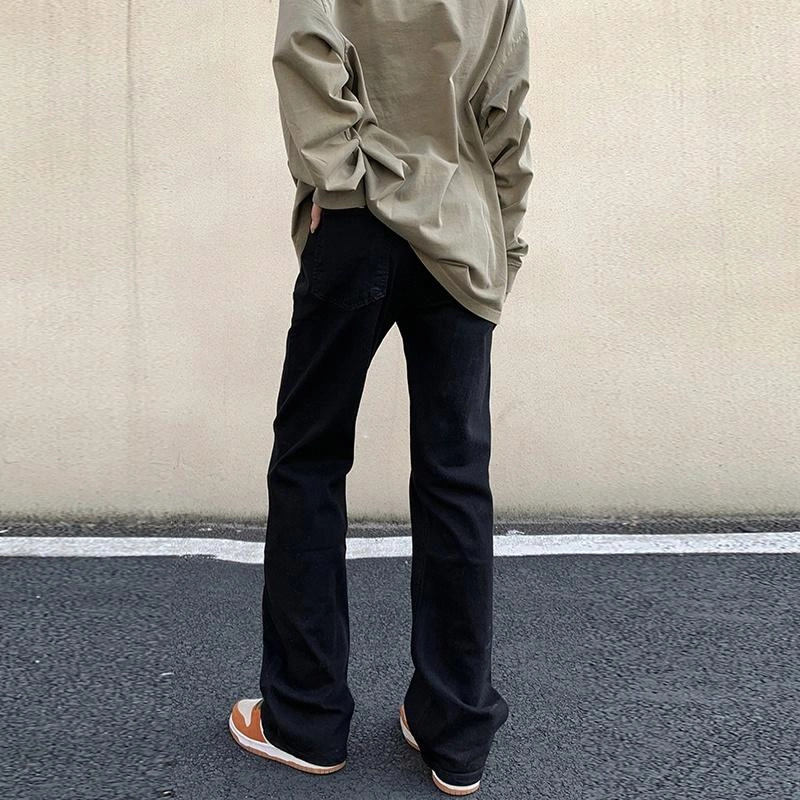 UNthemed