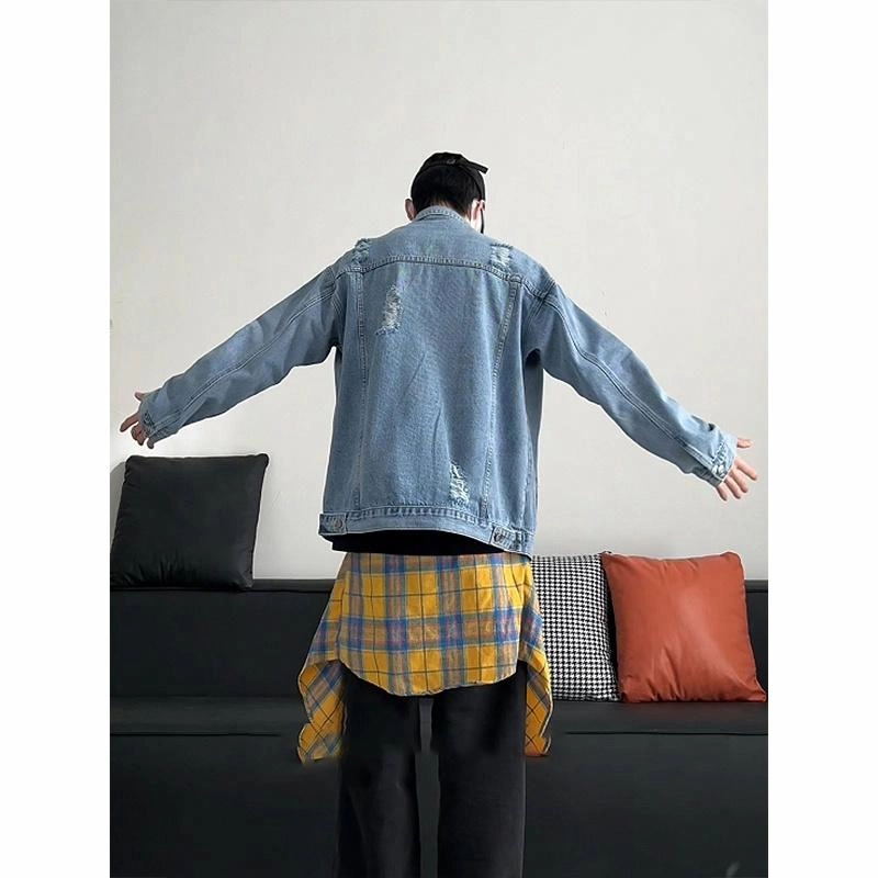 Fakeyoung
