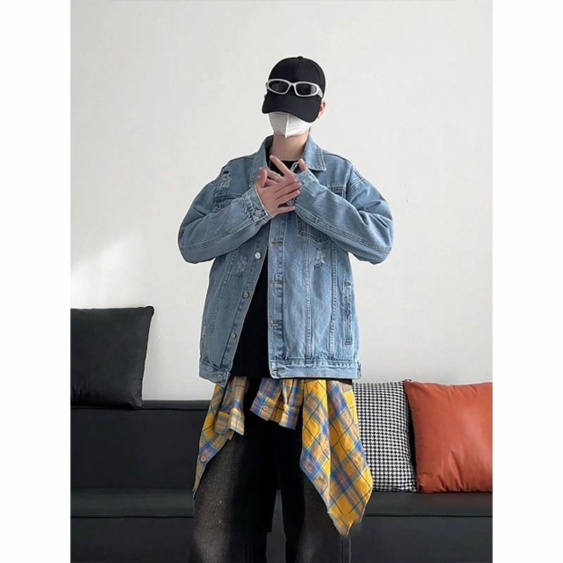 Fakeyoung