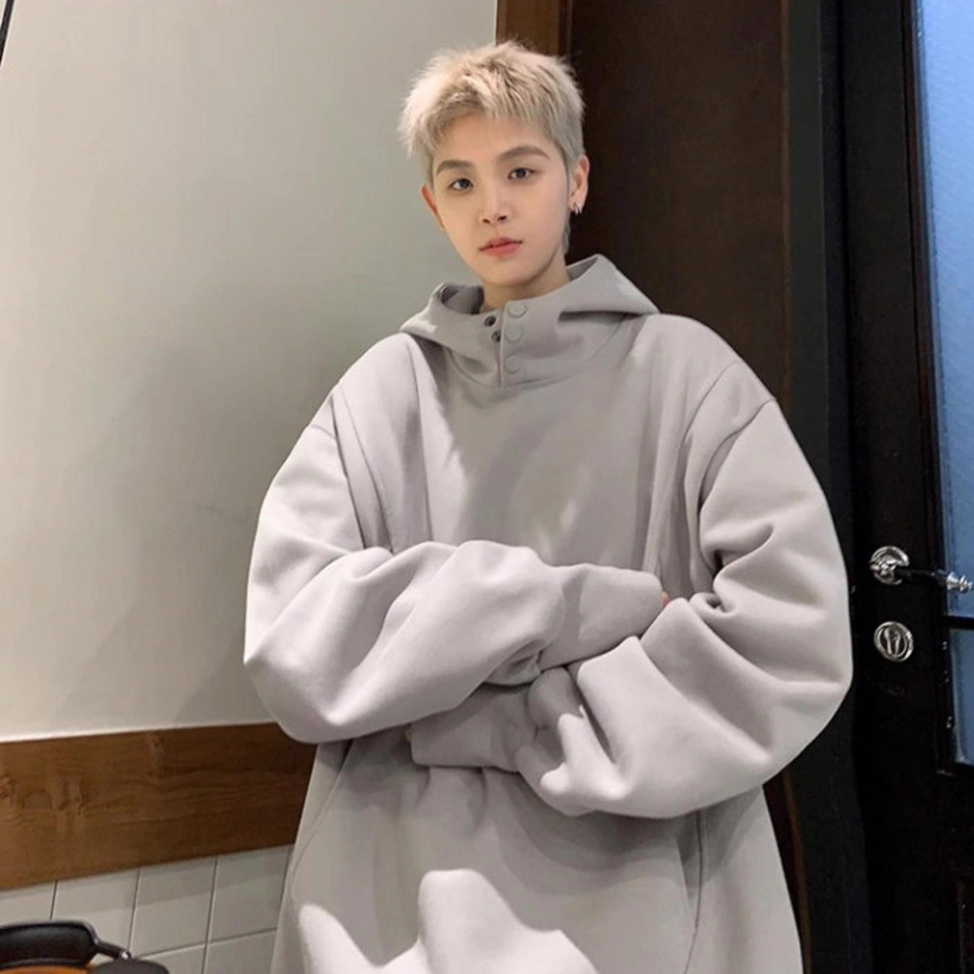 Fakeyoung