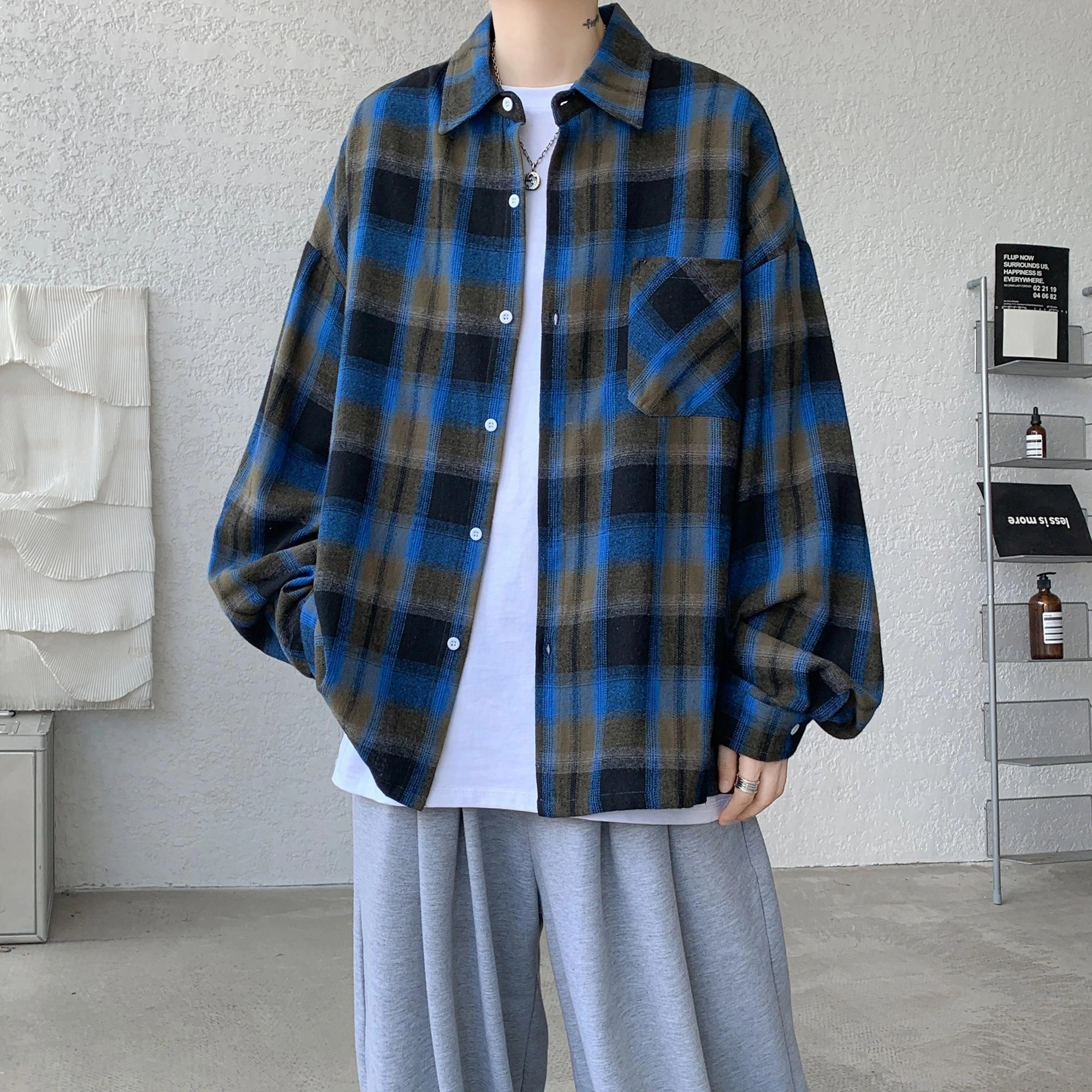 URBAN AUTHENTIC