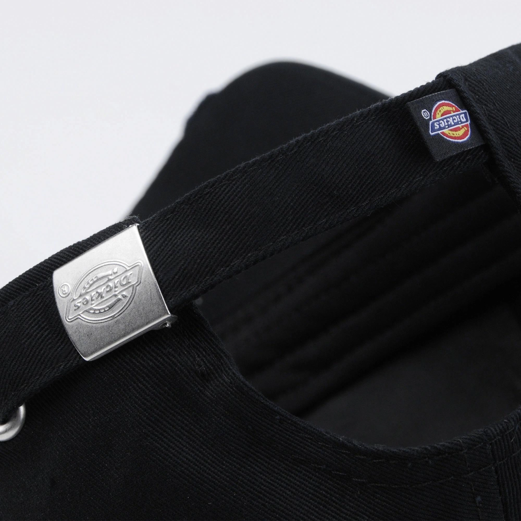 Dickies Logo
