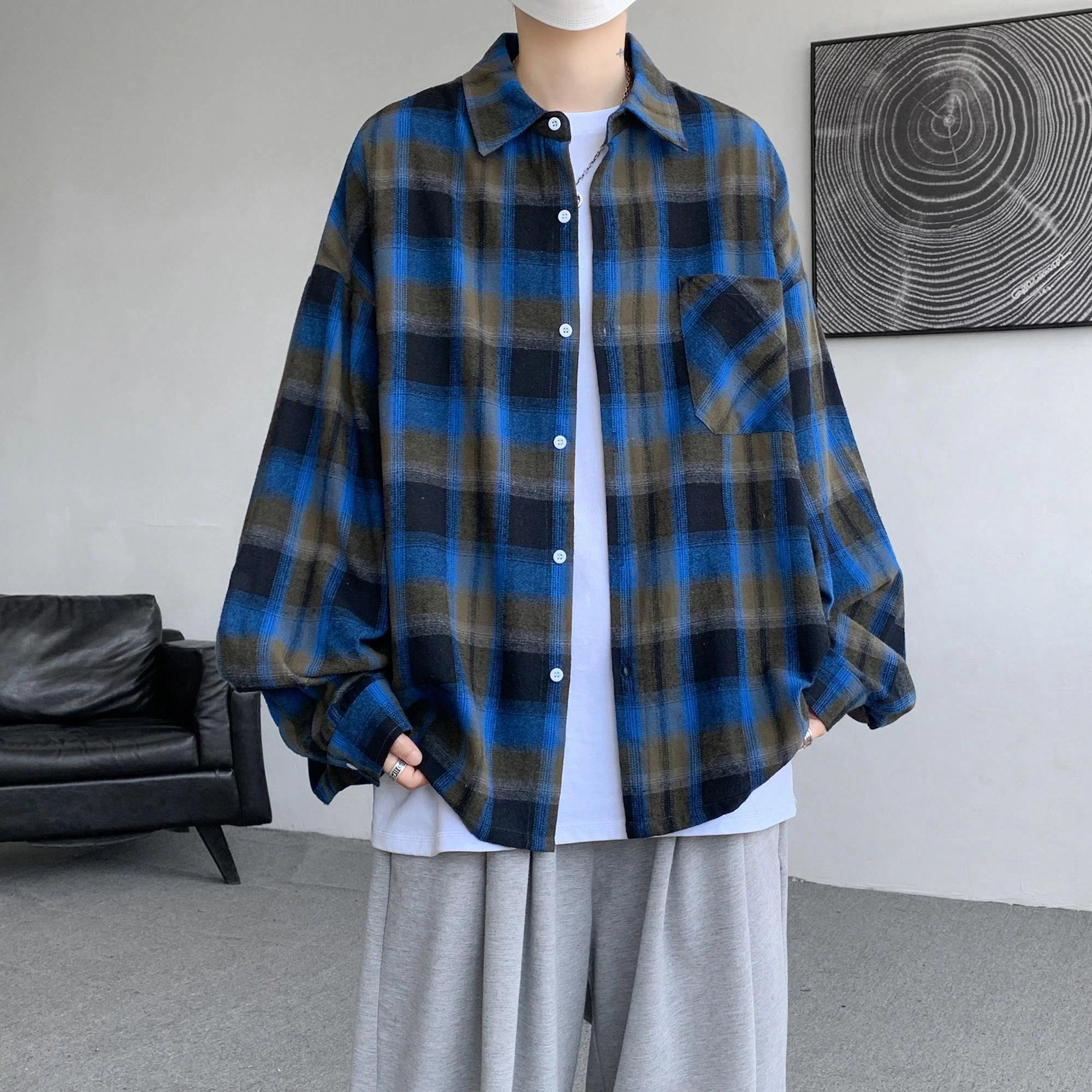 URBAN AUTHENTIC