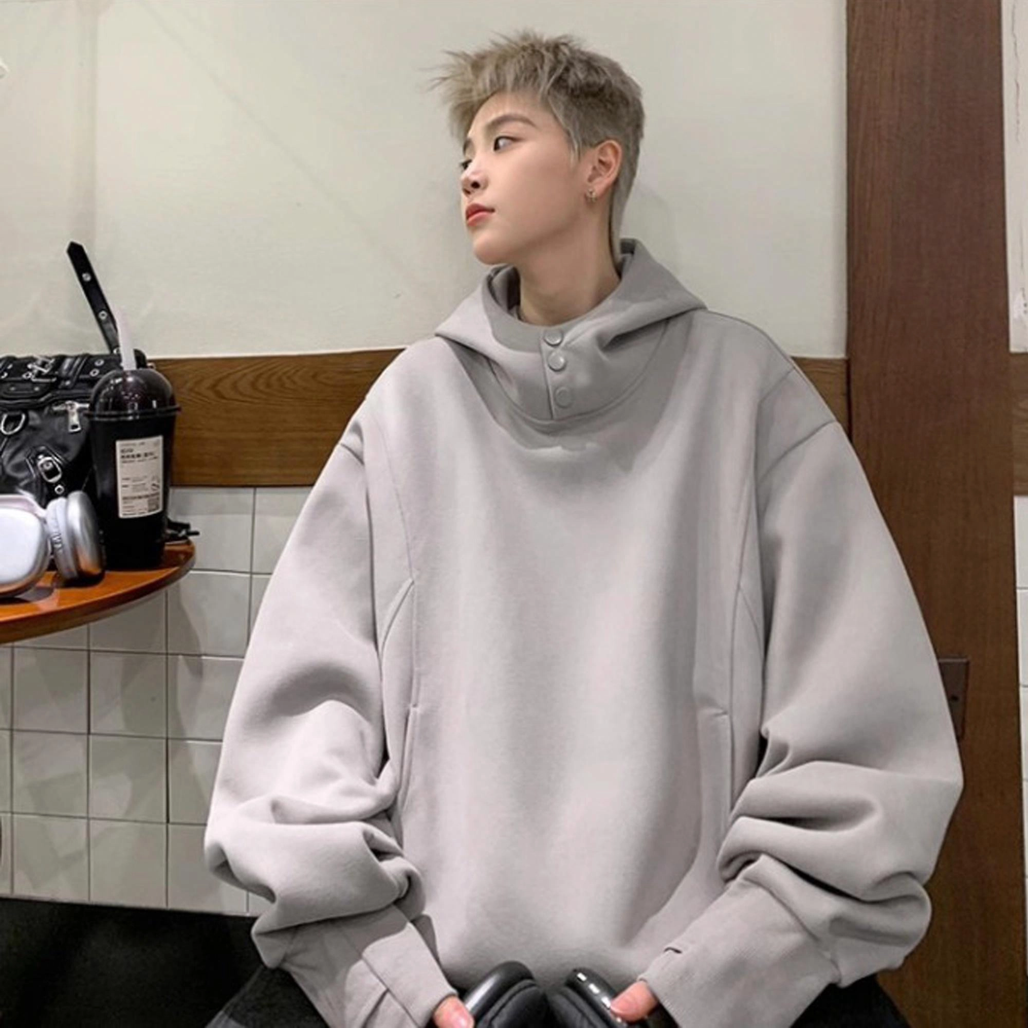 Fakeyoung