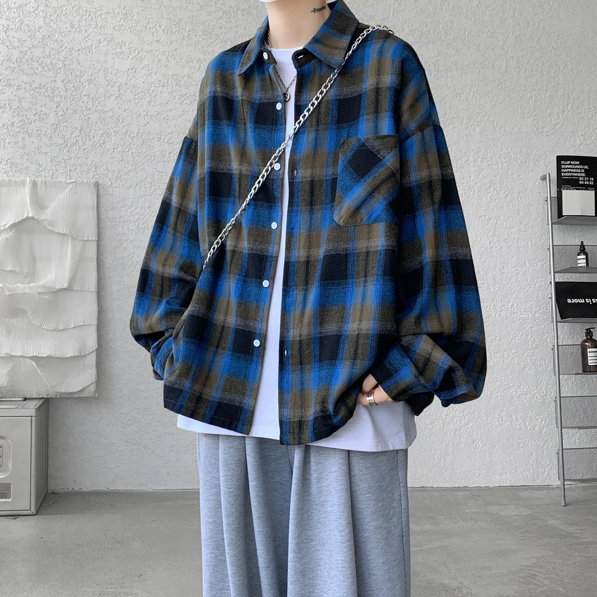 URBAN AUTHENTIC