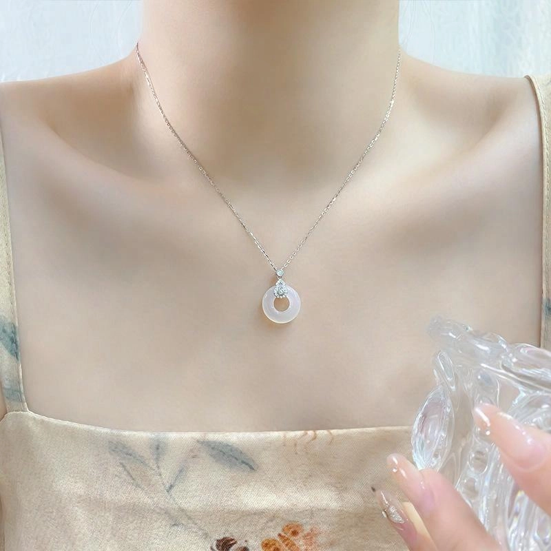 御龙镜 葫芦平安扣新中式国风福禄双全高级轻奢小众设计感时尚锁骨链 玉髓 项链 女款