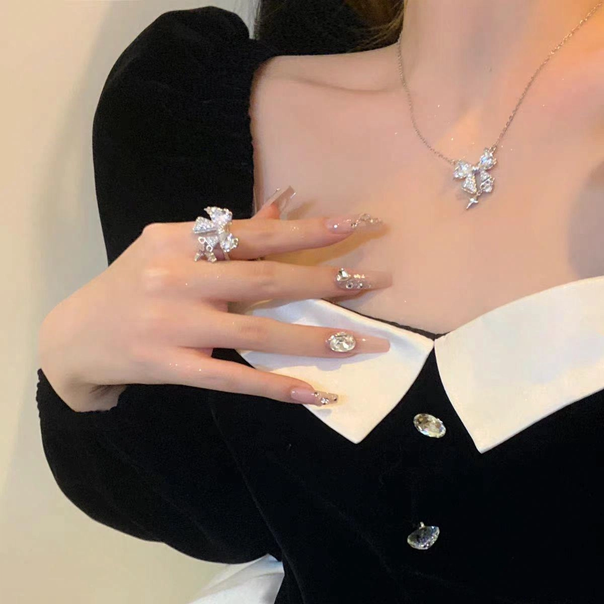 素 蝴蝶结轻奢高级感温柔小众设计优雅小清新 锆石 项链 女款