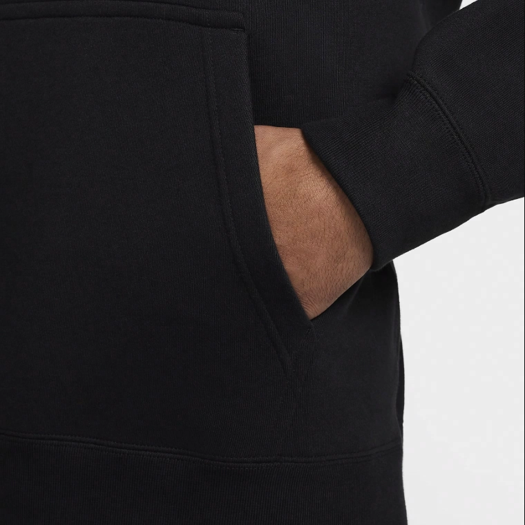 Nike Solo Swoosh