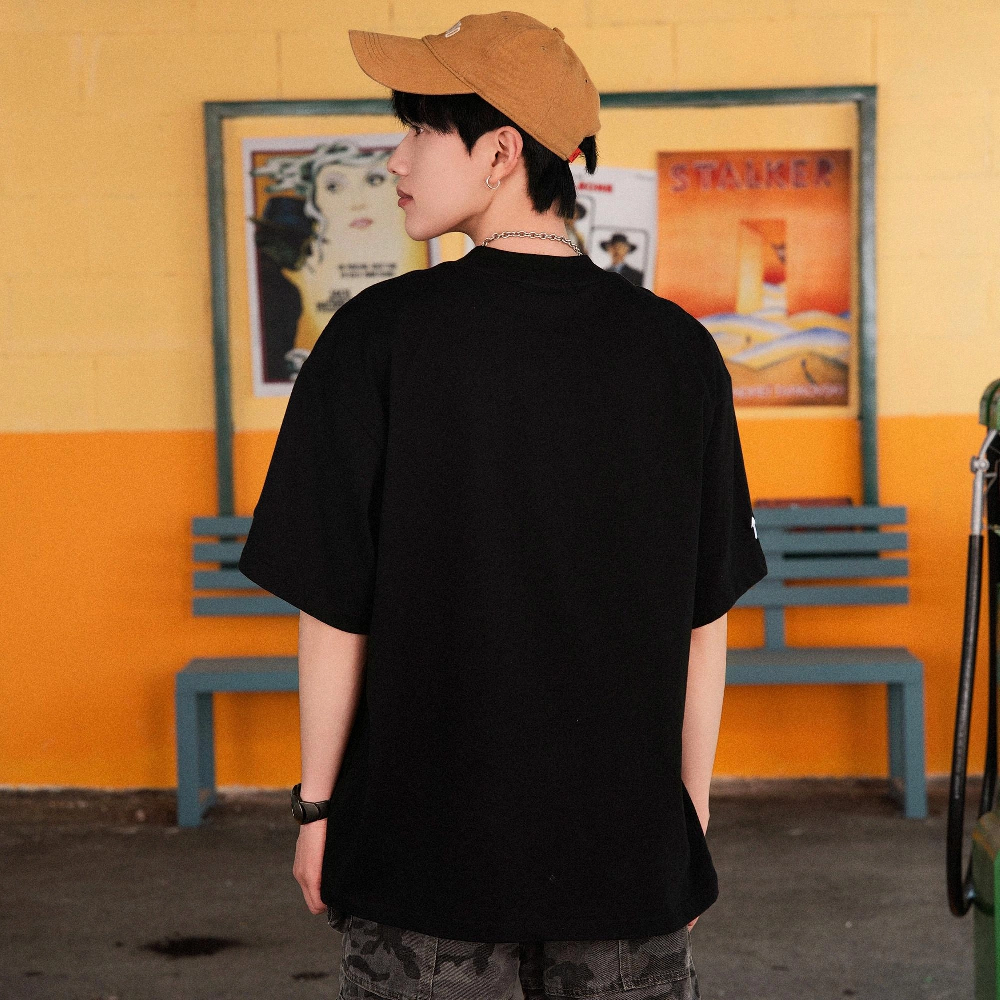88rising T