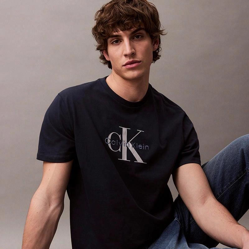 CALVIN KLEIN T