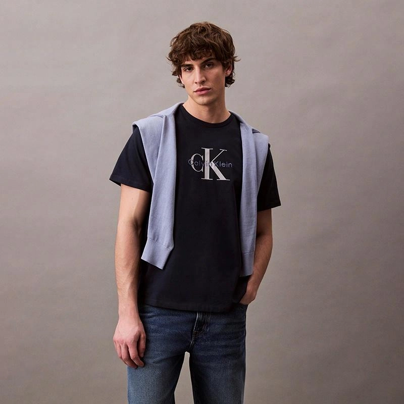 CALVIN KLEIN T