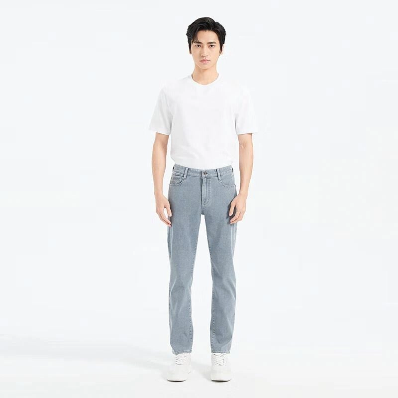 LESS IS MORE 4.0